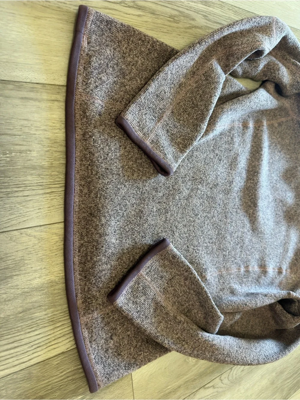Patagonia Women’s Heathered Purple Quarter Zip Fleece Pullover